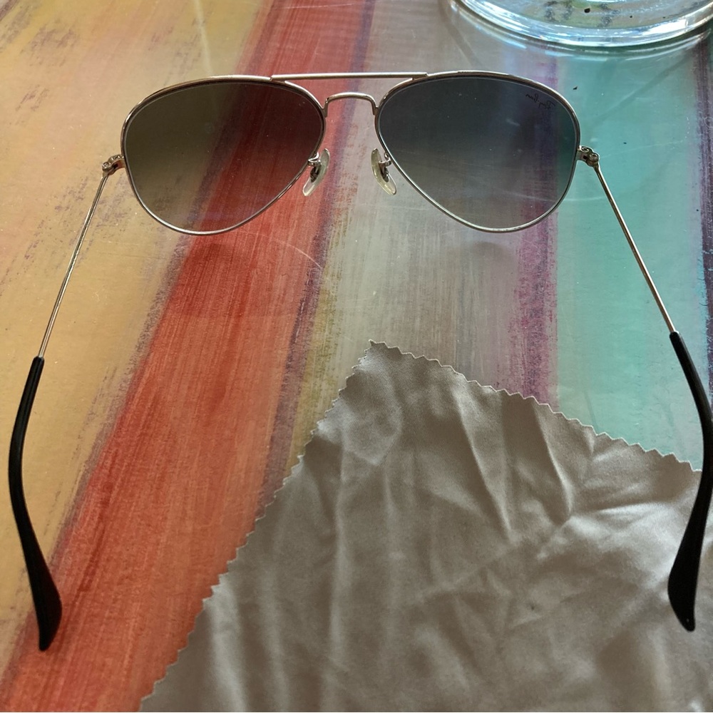 RayBan Aviator Sunglasses - Picture 2 of 10